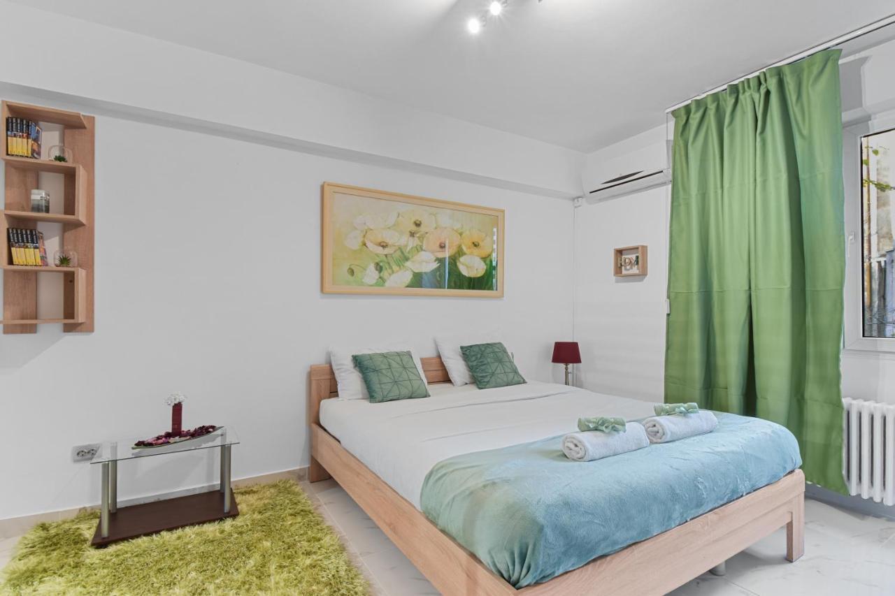 Central Studio Emerald Apartment Bucureşti Ngoại thất bức ảnh